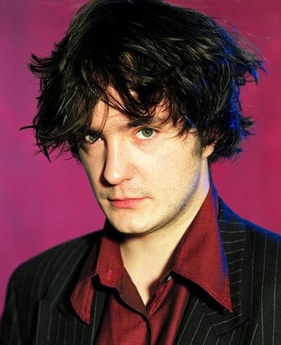 Dylan Moran: "Money can’t buy you love, but it can get you some really good chocolate ginger biscuits." Bernard Black, Dylan Moran, Howls Moving, Idris Elba, British Comedy, Robert Smith, Epic Fails Funny, Sean Connery, Chris Pine