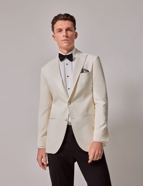 Men's White Tuxedo Jacket - 1913 Collection | Hawes & Curtis White Tuxedo Wedding, White Tuxedo Jacket, Ivory Suit, Groom And Groomsmen Suits, Mens Outerwear Fashion, Groom Tux, Anti Bride, Black Dinner, Off White Jacket