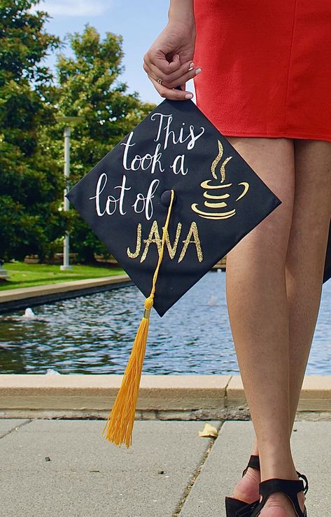 Computer Graduation Cap, Computer Science Photoshoot, Computer Science Grad Cap, Computer Science Cap Decoration, Graduation Cap Designs Computer Science, Computer Science Graduation Pictures, Computer Science Graduation Cap, Computer Science Graduation, Creative Shot For Graduation