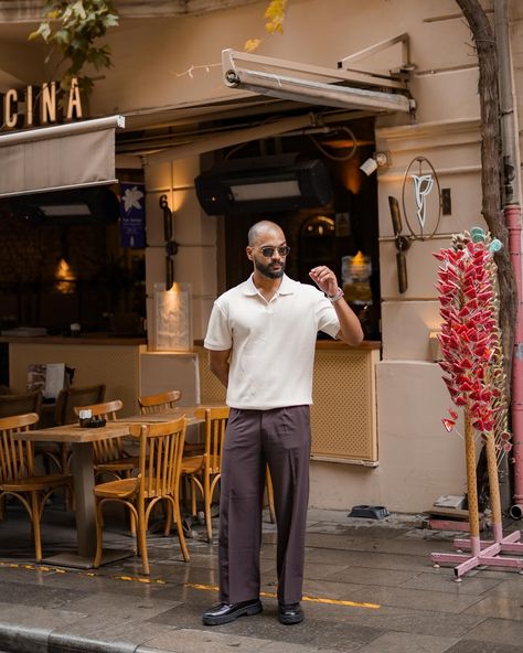 To all Bald men, style is your superpower. Dressing elegantly is more than trends; it’s a statement of self-respect and confidence. I took this shot in the streets of Istanbul to show how the right outfit can elevate your presence. . . . #baldmen #fashioninspo #istanbul #streetstyle Bald men fashion | Elegant dressing for bald men | Bald men style tips | Confidence in fashion | Street style| Stylish bald men | Outfit inspiration for bald men Bald Guy Fashion, Bald Men Outfit, Bald Men Fashion, Men Fashion Elegant, Men Outfit Inspiration, Tips Confidence, Bald Men Style, Elegant Dressing, Bald Man