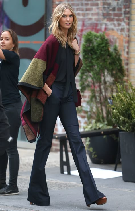 Karlie Kloss Stil Boho, Model Street Style, Mode Boho, Karlie Kloss, Looks Street Style, Nyc Fashion, Looks Chic, Dakota Johnson, Fashion Week Street Style