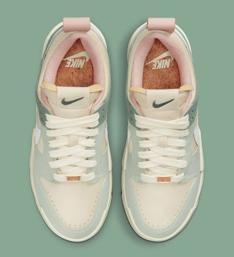 Nike Dunk Low Outfit, Nike Dunk Low Disrupt, Dr Shoes, Preppy Shoes, Fitness Style, White Sea Glass, All Nike Shoes, Cute Nike Shoes, White Sea