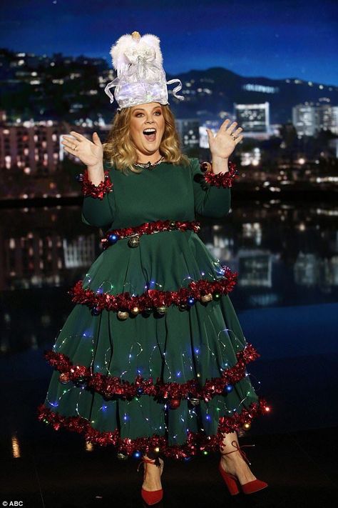 Christmas Tree Costume, Diy Christmas Sweater, Tree Costume, Xmas Costumes, Christmas Dress Up, Diy Ugly Christmas Sweater, Christmas Tree Dress, Ugly Xmas Sweater, Tacky Christmas