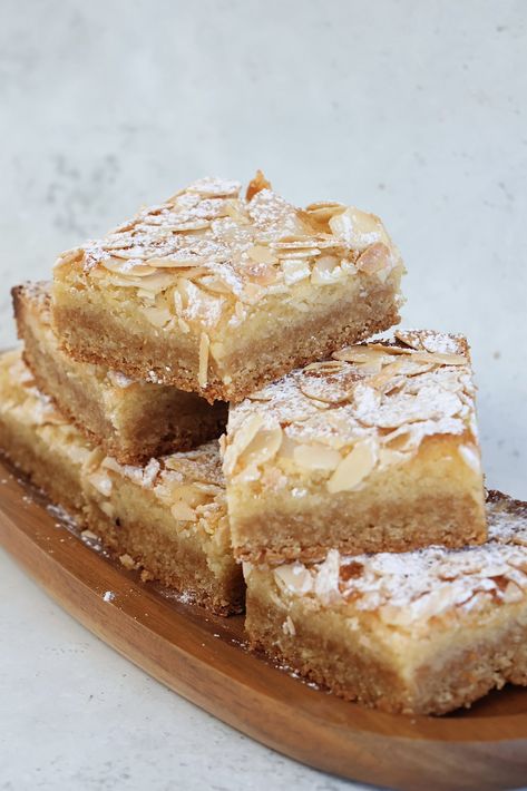 Almond Croissant Cookie Bar Coconut Almond Recipes, Crunchy Creamy Sweet Recipes, Crunchy Almond Cookies, Almond Croissant Blondies Recipe, Almond Croissant Cookie Bars, Almond Cake Bars, Almond Cheesecake Bars, Almond Bar Recipes, Almond Croissant Tartlets