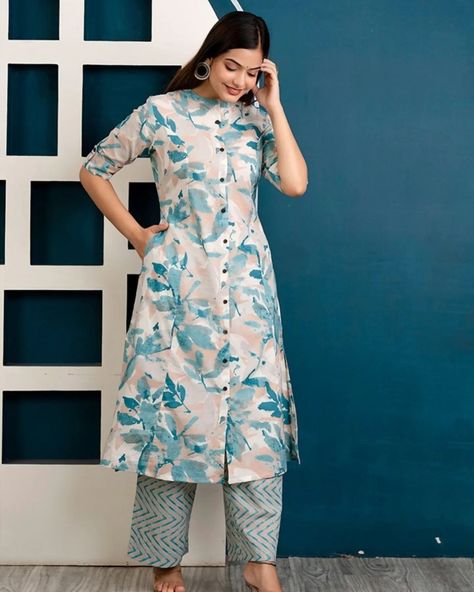 New launch😍😍 Premium Floral Fine cotton kurti Palazzo set Launching designer Co-erd set in Aline pattern paired with Ankle length pant Giving the perfect outfit and deliberate choice about your look..👑👑 Enjoy your Summer with our amazing Cotton cord set 🥰 Stylish cord sets for this Summer which gives you a cool n stylish look Very comfortable and classy Size-M.38),L(40),XL(42), XXL(44) Fabric - PURE COTTON Price - 649 ₹+Ship Extra 👈👈 Ready to dispatch✈️✈️ . . . #kurtiset #kurtilo... Classy Kurti Designs, Cotton Pants Design For Kurti, Cotton Cord Set, Cotton Suit Designs, Kurti Palazzo Set, Simple Kurti, Kurti Palazzo, Simple Kurti Designs, Cord Set