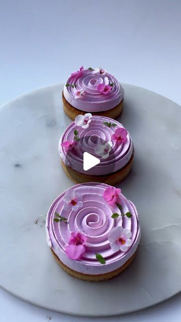 Pastry Arts Magazine on Instagram: "Pistachio Raspberry Tarts by @_louiselindberg 💖 The tarts consist of shortcrust pastry, pistachio frangipane with raspberry, pistachio praline, pistachio ganache, and raspberry meringue 🥰 The full recipe can be found on @_louiselindberg's YouTube channel with a link to her bio 🙌 . . . #pastryart #pastrychef #chef #pastry #pastryporn #pastrychefs #pastrychefsofinstagram #pastrycheflife #pastrylove #pastrylover #pastrypassion #pastrylife #pastryarts #pastryinspiration #instapastry #patisserie #patisseries #dessert #desserts #dessertporn #pastrydesign #pastrydelights #pastryaddict #baker #instabaker #bakerylife #bakersofinstagram #dessertmasters #pistachio #raspberrytart" Pistachio Frangipane, Pistachio Ganache, Pistachio Praline, Pistachio Raspberry, Raspberry Pistachio, Raspberry Meringue, Pastry Design, Raspberry Tarts, Arts Magazine