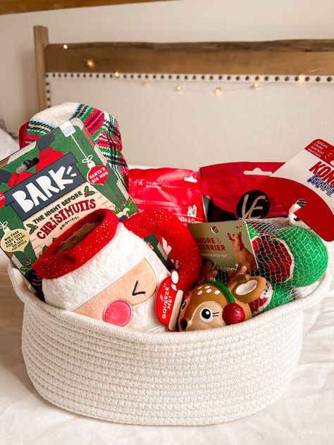 Dog Gift Basket, Dog Christmas Presents, Puppy Christmas Gift, Dog Gift Box, Christmas Basket, Holiday Baskets, Birthday Basket, Christmas Gifts For Pets, Dog Basket