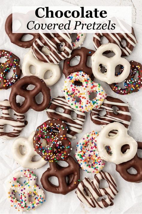 This is the ultimate guide to the best chocolate covered pretzels! I tested eight different types of chocolate and took detailed notes about melting times, taste, appearance, consistency, drying time, price, and more. Now you can make perfect chocolate pretzels with zero guesswork because I've done all the trial and error so you don't have to! Holiday Chocolate Covered Pretzels, Chocolate Pretzels Recipe, Pretzel Chocolate Bites, White Chocolate Covered Pretzels, Pretzel Desserts, Easy Christmas Candy Recipes, Chocolate Caramel Pretzels, Popular Desserts Recipes, Pretzel Treats