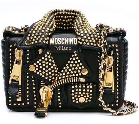 Moschino biker shoulder bag https://api.shopstyle.com/action/apiVisitRetailer?id=536286589&pid=uid2500-37484350-28 Moschino Bag, Moschino Bags, Novelty Bags, Burberry Handbags, Chanel Bags, 여자 패션, Cute Bags, Chain Shoulder Bag, Luxury Vintage