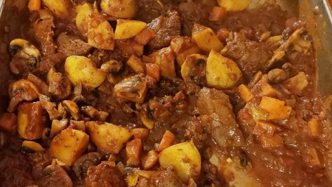 Ostrich Goulash Recipes, Ostrich Recipes Meals, Ostrich Meat Recipes, Emu Recipes, Traditional Goulash, Ostrich Recipes, Ostrich Meat, Game Meat, Goulash Recipes