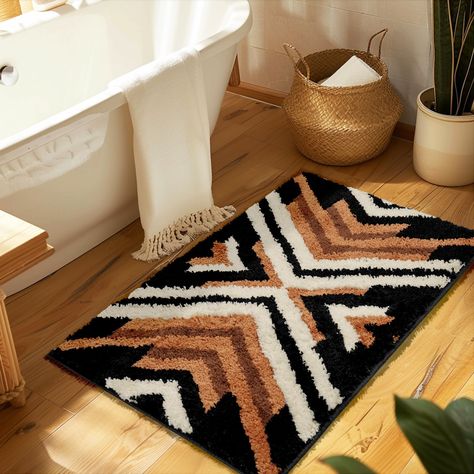 PRICES MAY VARY. ☁️𝗨𝗟𝗧𝗥𝗔-𝗣𝗟𝗨𝗦𝗛: This luxurious black Aztec bathroom mat is a delight for your feet, featuring premium Microfiber that create an exceptionally soft and plush feel. Its velvety smooth texture ensures each step feels like walking on clouds, while its highly absorbent surface keeps your bathroom dry and neat. ✨𝗦𝗧𝗬𝗟𝗜𝗦𝗛 & 𝗙𝗨𝗡𝗖𝗧𝗜𝗢𝗡𝗔𝗟: Classic bohemian bathroom rugs is adorned with intricate Aztec-inspired patterns, meticulously designed with a high-low pile fo Afro Boho Bathroom, Highland Cow Bathroom Ideas, Western Entryway Decor, Black Boho Bathroom, Western Boho Room, Brown And Black Bathroom, Western Home Design, Bathroom Black Tile, Black And Tan Bathroom