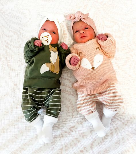 Newborn Twins Outfits, Newborn Twin Outfits, Twin Baby Girl Outfits, Twin Outfits Boy And Girl, Twin Matching Outfits, Twins Matching Outfits, Twin Girl Outfits, Twin Baby Outfits, Twin Christmas Outfits