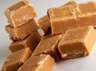 Penuche Fudge Recipe Maple Fudge Recipes, Penuche Fudge, Maple Fudge, Vegan Fudge, Peanut Butter Fudge Recipe, Caramel Fudge, Peanut Butter Fudge, Homemade Candies, Vegan Sweets