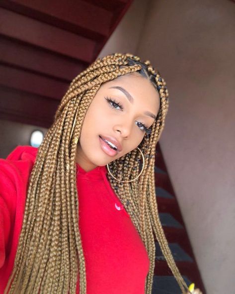 Colored Box Braids, Blonde Box Braids, Blonde Braids, Long Box Braids, Box Braids Hairstyles For Black Women, Box Braids Styling, Girls Hairstyles Braids, African Braids Hairstyles, Braided Hairstyles For Black Women