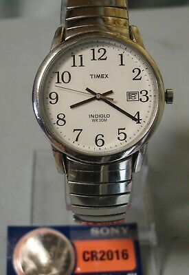 @! Vintage Mens Timex Indiglo Watch... Timex Watch Mens, Timex Indiglo, Mens Vintage, Two Tone Watch, Silver Watch, Vintage Silver, Vintage Men, Silver