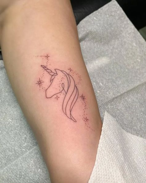 Minimal Unicorn Tattoo, Small Unicorn Tattoo For Women, Unicorn Horn Tattoo, Simple Unicorn Tattoo, Small Unicorn Tattoo, Unicorn Tattoo Ideas, Unicorn Tattoo Designs, Hogwarts Tattoo, Unicorn Tattoo