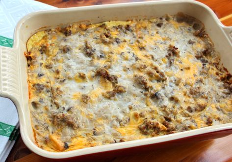 Cheesy Au Gratin Potatoes, Veggie Breakfast Casserole, Sweet Breakfast Casserole, Vegetarian Breakfast Casserole, Breakfast Casserole With Bread, Sausage Cream Cheese, Cream Cheese Breakfast, Low Carb Breakfast Casserole, Breakfast Strata