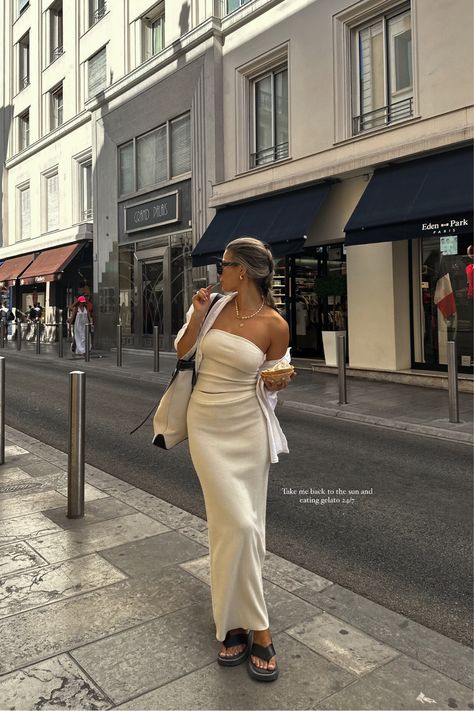 Reese Bandeau Knit Top - Cream curated on LTK Tube Dress Outfit Ideas, Bandeau Dress Outfit, White Bandeau Dress, Hongkong Outfit, Tube Top And Skirt, Bandeau Maxi Dress, White Bandeau, Bandeau Dress, Summer Fits