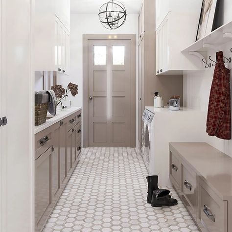 Top 9 Mudroom Design Ideas for a Utility Space Makeover