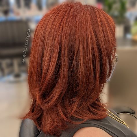 Shoulder Length Ginger Hair, Shoulder Length Copper Hair, Shoulder Length Red Hair, Shoulder Bob, Dark Ginger Hair, Ginger Hair Color, Copper Hair Color, Girl Haircuts, Copper Hair