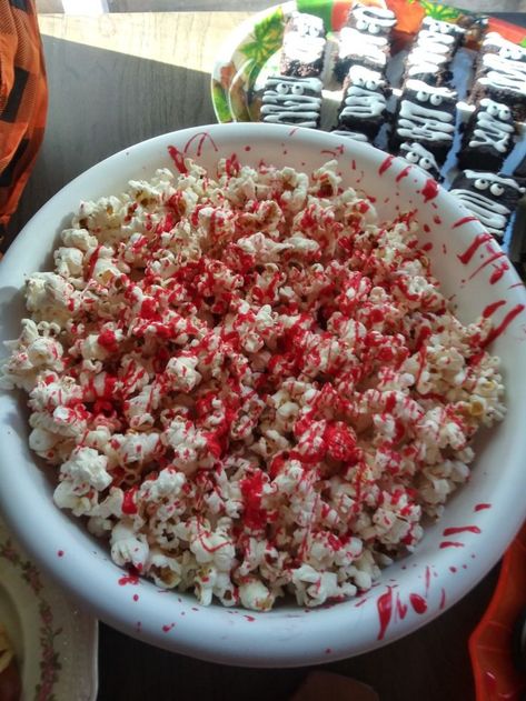 Healthy Halloween Snacks & Treats Which Kids Will Love - RecipeMagik Slasher Film Party, Red Themed Snacks, Summerween Snack Ideas, Horror Party Food Ideas, Halloween In July Party, Horror Themed Food Ideas, Scary Movie Snacks, Horror Themed Party Food, Red And Black Food Ideas