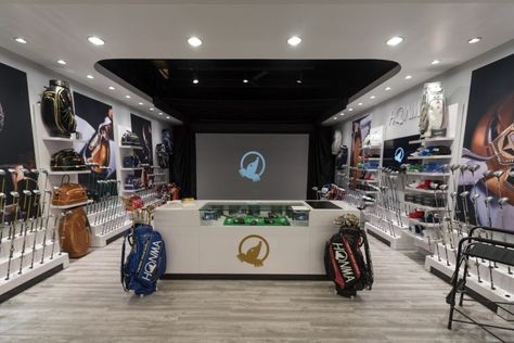 Golf Store Design, Golf Shop Interior Design, Gallery Concept, Honma Golf, Golf Business, Golf Pro Shop, Retail Trends, Harbor City, Retail Interior Design