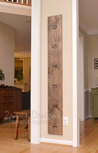 Growth Chart Ruler Diy, Giant Ruler Growth Chart, Growth Charts Diy, Giant Ruler, Kids Woodworking Projects, Ruler Growth Chart, Photowall Ideas, Kids Growth Chart, Wood Projects For Kids