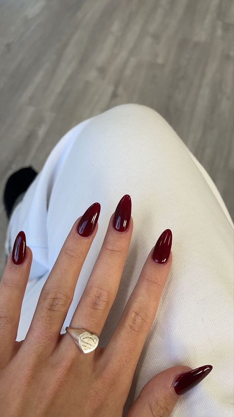 Red Autumnal Nails, Dark Maroon Almond Nails, Dark Burgundy Almond Nails, Red Nails White Chrome, Long November Nails, Dark Aethstetic Nails, Fem Fatale Nails, Nails That Go With Burgundy Dress, Wine Red Oval Nails