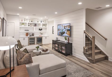 Basement Makeover Ideas, Finished Basement Designs, Basement Decoration, Small Basement Remodel, Bloxburg Basement, Dream Basement, Basement Layout, House Basement, Basement Remodel Diy