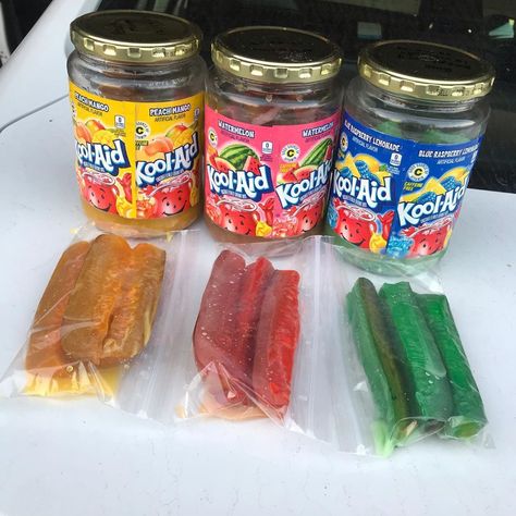 Kool-Aid Pickles are Sweet and Salty Snacks From the Mississippi Delta Kool Aid Pickles, Sweet And Salty Snacks, Kool Aid Flavors, Mississippi Delta, Salty Snacks, Pickling Recipes, Kool Aid, Cooking Show, Canning Recipes