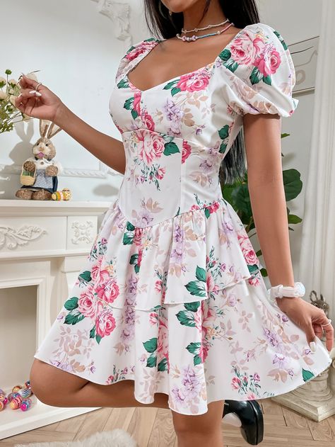 Trendy Frock Designs, Outfit Vestido Casual, Frock Styles, Short Frocks, Floral Dress Outfits, Frock Designs, Frock Style, Frock Fashion, Tiered Mini Dress