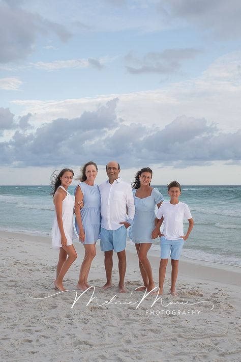 30A family beach portraits what to wear Family Beach Pic Outfit Ideas, Beach Outfit For Family Pictures, Pastel Beach Pictures Family, Destin Family Beach Photos, Beach Outfit Pictures Family Portraits, Family Of 4 Beach Pictures Outfits, Family Vacation Picture Ideas, Family Beach Pictures Adults, Beach Family Photos Adults