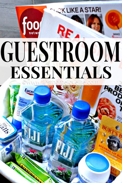 Great ideas to make your guests feel at home! Including lists of items to purchase ahead of time! Guest Room Essentials, Deco Studio, Bedroom Essentials, Up House, Spare Bedroom, Overnight Guests, Spare Room, Room Essentials, Guest Suite