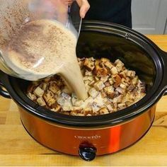 Cinnamon Swirl French Toast, Crockpot French Toast, Crockpot Breakfast Casserole, Crockpot Breakfast, Recipes Casserole, French Toast Casserole, Cinnamon Swirl, Crock Pot Slow Cooker, Easy Casserole