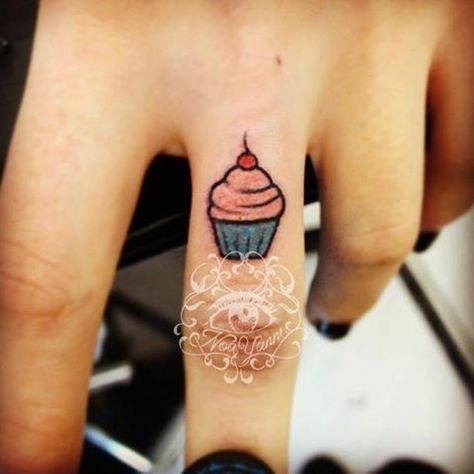 Whisk Tattoo, Cupcake Tattoo Designs, Baking Tattoo, Cupcake Tattoo, Tattoo Cake, Cupcake Tattoos, Club Tattoo, Finger Tats, Cute Cupcake