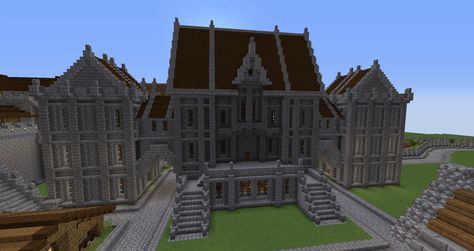 An urban guild hall perfect for your medieval towns. Minecraft Guild Hall, Medieval Guild, Guild Hall, Medieval Towns, Minecraft Medieval, Minecraft Inspiration, Minecraft Games, Minecraft Stuff, Minecraft Builds