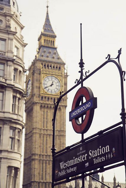 London's Queen Elizabeth Tower, Big Ben and Westminster Tube Station. Learn more about the culture and excitement of London with theculturetrip.com Pink Shamrock, Westminster Station, British Things, London Baby, Big Ben London, City Of London, Destination Voyage, London Town, London Calling