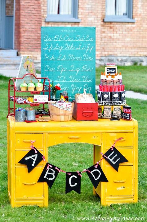 Back to School Party via Kara's Party Ideas KarasPartyIdeas.com #backtoschool #party #school #party #ideas #supplies #vintage #oldschoolhouse #smart #printables #karaspartyideas #karaallen Teacher Graduation Party, Alphabet Party, Teacher Retirement Parties, Teacher Party, Back To School Breakfast, Graduating Teacher, Target Gift Cards, Back To School Party, School Celebration