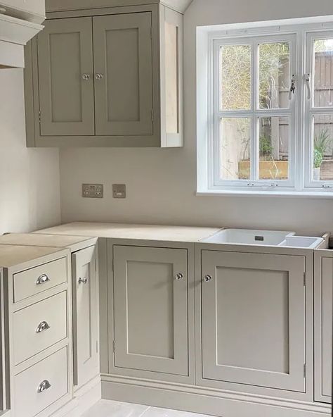 Little Greene Slaked Lime - Dark 151 kitchen cabinets Slaked Lime Dark, Slaked Lime, Dark Paint, Green Kitchen Cabinets, Dark Kitchen, Kitchen Paint Colors, Little Greene Paint, Laundry Mud Room, Kitchen Cabinet Colors