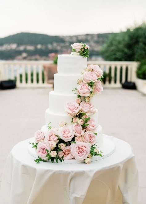 White Cake With Pink Flowers, Wedding Cake Pink Flowers, Cake With Pink Flowers, Pink Rose Wedding Cake, Classy Wedding Cakes, Wedding Cake With Pink, Southern Wedding Cakes, Pink Rose Wedding, Wedding Palettes