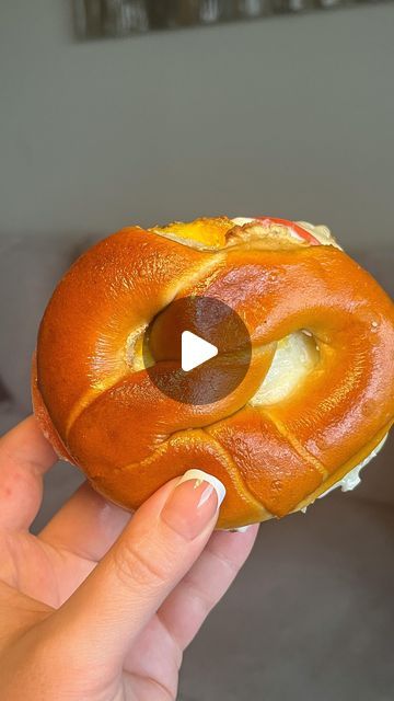 VAL❊ B on Instagram: "🥨 PRETZEL BREAKFAST SAMMIE IN PITTSBURGH 🥨

@thepretzelshop has all kinds of pretzel sandwiches, both breakfast and lunch!! I tried the sweet sausage, egg, and cheese and it was a fun switch up from a typical breakfast sammie 🥨🍳🧀🍅 I need to go back for lunch to try the Chipotle Turkey with pepper jack cheese 🤪🤪 

I got the little pretzel bites to go with nacho cheese, honey mustard, and ICING FOR THE CINNAMON SUGAR ONES 🍰

Steady flow of people on a Saturday at 1pm but I was in and out in 5 min! Take out only!! 🫶🏻

•••••••••••••••••••••••••••••••••••••••

#pittsburgh #pgh #pghcreative #pghfood #pgheats #discoverpgh #pittsburghcoffee #pghlocal #pittsburghfoodie #pittsburghfood #pghfoodbloggers #pghfoodie #coffeeshopcorners #pittsburghpa #pittsburghfood #pghf Pretzel Breakfast, Pretzel Sandwich, Pittsburgh Food, Pretzel Cheese, Egg And Cheese, Nacho Cheese, Pepper Jack Cheese, Pepper Jack, March 3