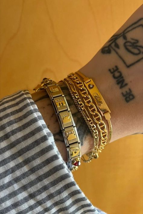 Jenna Allard, Mixed Metals Jewelry Style, Nomination Bracelet, How To Have Style, Layering Bracelets, Gold Bracelets Stacked, Dope Jewelry Accessories, Mixed Metal Bracelets, Italian Bracelet