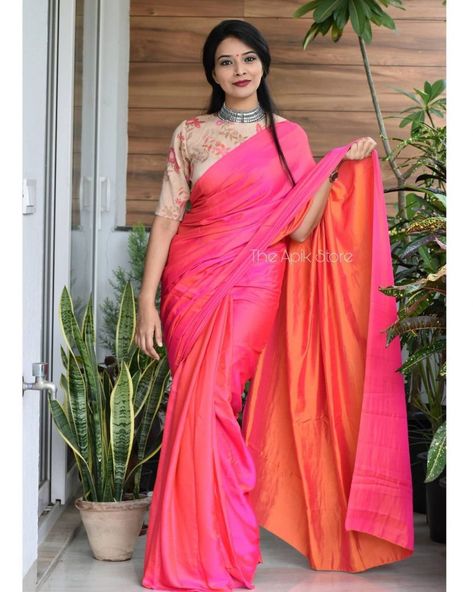 Empire Waist Dress Casual, Saree Latest Design, Saree Diwali, Keep Me Stylish, Diwali Dresses, Sarees For Girls, Simple Saree Designs, Cotton Saree Designs, Plain Saree