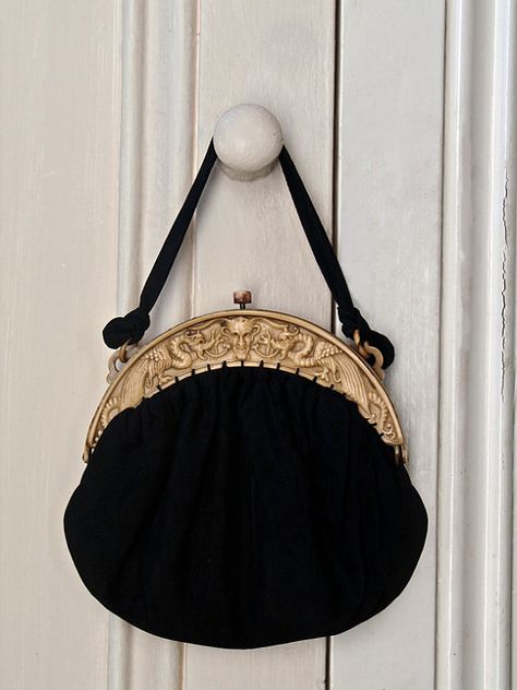 1880s black moire silk mourning bag Victorian Handbag, Victorian Bag, Victorian Era Aesthetic, Victorian Embroidery, Victorian Purses, Gothic Purse, Retro Goth, Bed Boards, Gothic Bag