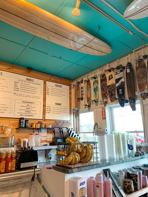 Surf Cafe, Surf Room, Surf Aesthetic, Beach Cafe, Hawaii Life, Dream Beach, Summer Goals, Summer Feeling, Summer Dream