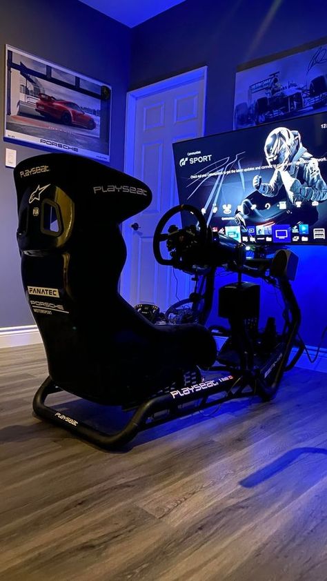 Gaming Wheel Setup, Car Gaming Setup, Racing Setup Gaming, Ps5 Setup, Racing Cockpit, Gaming Computer Room, Set Up Gamer, Gaming Center, Computer Gaming Room