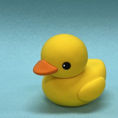 Duck Made Out Of Clay, Soft Clay Art Easy, Clay Crafts Figures, Soft Clay Art Ideas, Animals From Clay, Sphere Clay Ideas, Clay Crafts Animals Easy, Cute Animal Clay Sculptures, How To Make Clay Sculptures