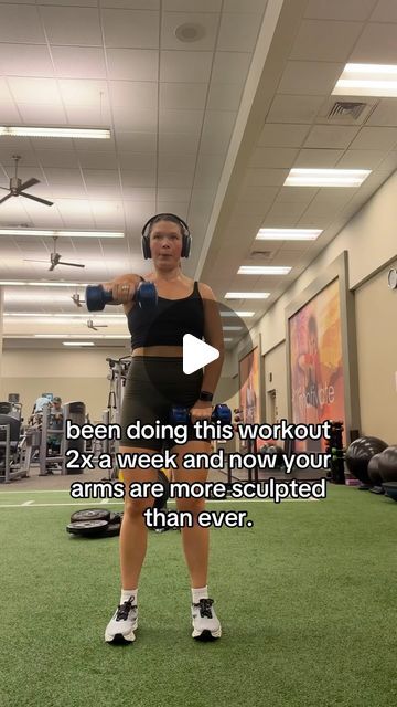 Maggie - Workouts for Women on Instagram: "🚨WORKOUT: 🖇️ in bio 321 body recomp method— guys THE ARMS!! Look at that muscle coming in 👀👀
#armworkoutsforwomen #toneyourarms #armworkouts #brafat #workoutsforwomen #workoutsthatwork #fatlossworkouts #dumbbellonly #bestworkouts #losefatgainmuscle #strengthtrainingforwomen" 321 Workout Method, Body Recomp, Workouts For Women, Get Moving, Arm Workout, Strength Training, Fat Loss, Look At, Bra