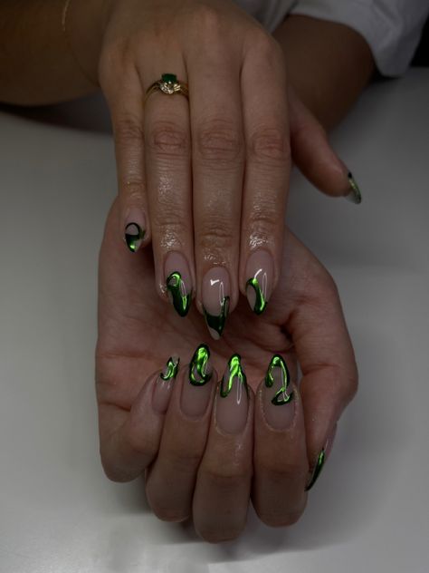 Metallic Chrome Nails Designs, March Chrome Nails, Abstract Chrome Nail Art, Green Chrome Nails Acrylic, Green Chrome Halloween Nails, Green Chrome Nail Art, Green Chrome Nail Designs, Isolated Chrome Design Nails, Chrome Blob Nails