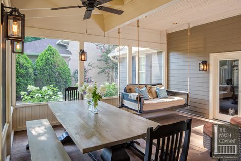 pretty porch with large dining table for family & friends gatherings Screened Porch Designs, Pine Beds, Cottage Bed, Patio Inspiration, Middle Tennessee, Cottage In The Woods, Bed Swing, Porch Design, The Porch